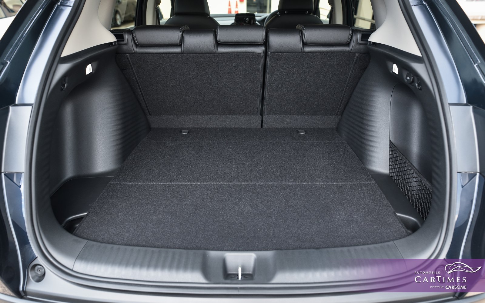 Honda ZR-V 2.0 e:HEV photo 10